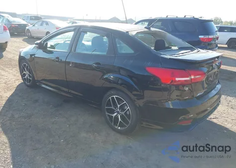 2016 Ford Focus Se z USA, uszkodzony, nr VIN 1FADP3F2XGL305558
